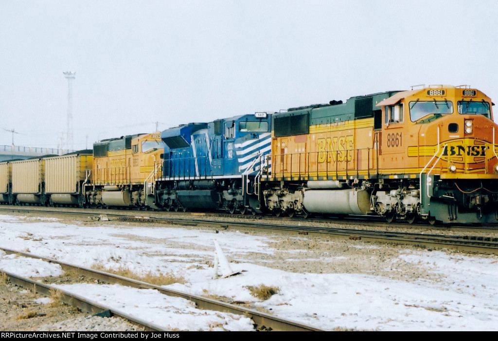 BNSF 8861 East